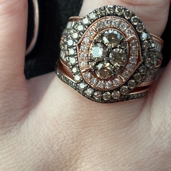 2.10tcw 10kRG chocolate/champagne diamond wedding set size 6 - Picture 2 of 5